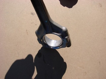 ШАТУНОК HONDA CB 1000R SC80