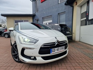 DS 5 Hatchback (Citroen) 2.0 HDi Hybrid4 200KM 2012 Citroen DS5 2.0 HDI SportChip 4x4Hybrid Automat, zdjęcie 8