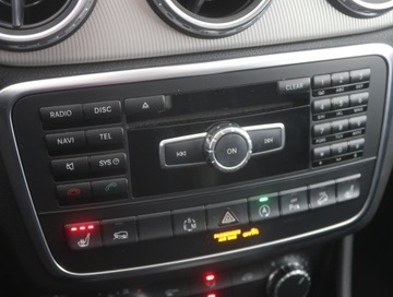 Mercedes GLA I Off-roader 2.0 250 211KM 2015 Mercedes GLA GLA 250 4MATIC, Salon Polska, zdjęcie 11