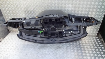 ПРИБОРНАЯ ПАНЕЛЬ RENAULT LAGUNA III