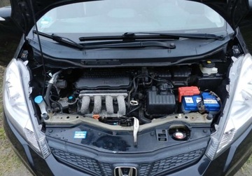 Honda Jazz III 1.4 i-VTEC 100KM 2012 Honda Jazz AUTOMAT 1,4 papiery SERWISY 1wlasciciel PO LIFT 1.3 Benzyna, zdjęcie 17