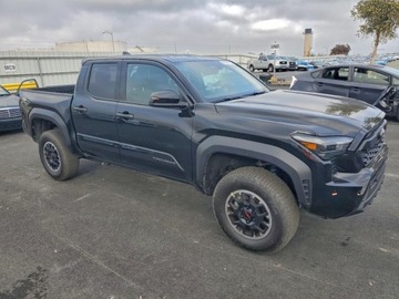 Toyota Tacoma II 2025 Toyota Tacoma Double Cab 2025 2.4 Benzyna 278KM, zdjęcie 4