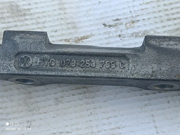 MOCOWANIE UCHWYT KOLEKTORA AUDI Q7 4.2 079253709C
