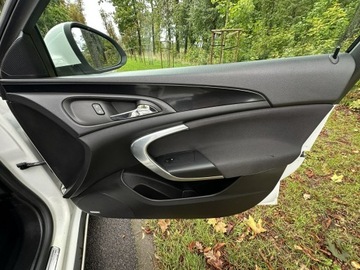 Opel Insignia I Sports Tourer Facelifting 2.0 CDTI BiTurbo ECOTEC 195KM 2014 Opel Insignia OPC COSMO 2.0 BiTurbo 195KM Navi Alu, zdjęcie 31
