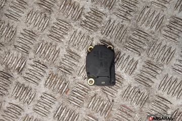 MOTOREK KRYT KOLEKTORU VOLVO XC70 CROSS COUNTRY 74935D 2.4L GASOLINE