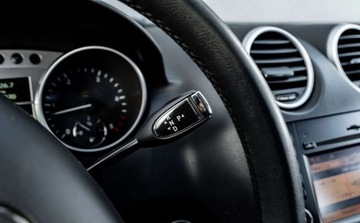 Mercedes Klasa M W164 Off-roader Facelifting 3.0 V6 (320 CDI) 224KM 2009 Mercedes-Benz ML 3.0d 224Ps Bixenon Alkantara Navi Bixenon 4x4 Niski Przeb, zdjęcie 33