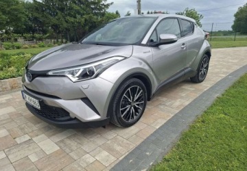 Toyota C-HR I Crossover 1.8 Hybrid 122KM 2018 Toyota C-HR Toyota C-HR 1.8 Hybryda 122KM, zdjęcie 1