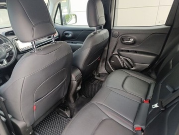 Jeep Renegade 2020 Jeep Renegade Jeep Renegade TRAILHAWK 1.3 180KM 4x4 Salon Pl 1.3 180KM, zdjęcie 11