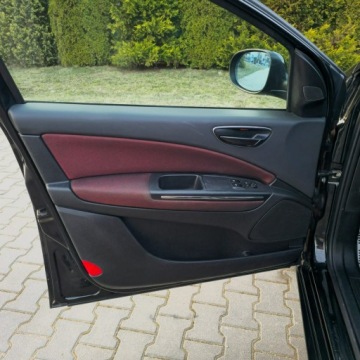 Fiat Bravo II Hatchback 5d 1.6 TD MultiJet 120KM 2008 Fiat Bravo II 1.6 Diesel Multijet 16V DPF Dynamic, zdjęcie 18