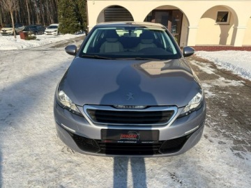 Peugeot 308 II 2014 Peugeot 308 hatchback 1.6 HDI 120 KM Nawigacja Hak, zdjęcie 2