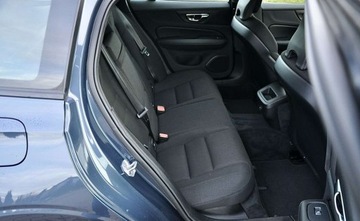 Volvo V60 II  2021 Volvo V60 Volvo V60 B3 B Geartronic Momentum Pro 2.0 Benzyna 163KM, zdjęcie 12
