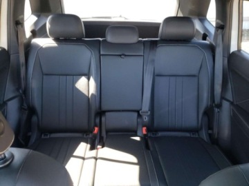 Volkswagen Tiguan II 2023 Volkswagen Tiguan 2023 2.0L Turbo AWD 2.0 Benzyna 184KM, zdjęcie 9