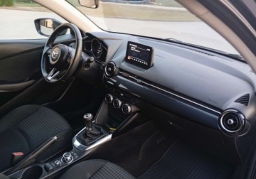 Mazda 2 III Hatchback 5d 1.5 SKY-G 90KM 2017 Mazda 2 Zarejestrowany - bezwypadkowy - 1,5 - 90 KM 1.5 Benzyna 90KM, zdjęcie 13