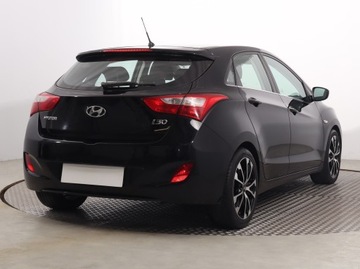 Hyundai i30 II Hatchback 5d 1.4 MPI 100KM 2015 Hyundai i30 1.4 CVVT, Klima, Tempomat, Parktronic, zdjęcie 4