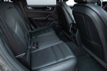 Porsche Cayenne III SUV 3.0 340KM 2019 Porsche Cayenne 3.0 Benzyna 340KM, zdjęcie 30