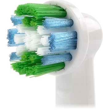 4 x ORAL-B PRECISION CLEAN ОРИГИНАЛЬНЫЙ НАКОНЕЧНИК