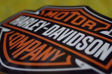 НАКЛЕЙКА С ЛОГОТИПОМ КОМПАНИИ HARLEY-DAVIDSON НАКЛЕЙКА 5,7 x 4,5 см