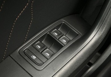 Cupra Ateca Crossover Facelifting 1.5 TSI 150KM 2024 Cupra Ateca Pakiety, ACC, Kamera, DCC, BEATS, GPS, Fotel z pamiecia, Salo, zdjęcie 21