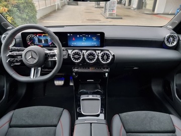 Mercedes Klasa A W177/V177 Hatchback Facelifting 1.3 200 163KM 2025 MERCEDES-BENZ A Klasa 200 AMG Line 1.3 (163KM) 2025, zdjęcie 7