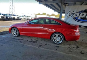 Mercedes Klasa E W212 2012 Mercedes-Benz Klasa E 2012 Mercedes-Benz E350 - KUPIONY w transporcie do P, zdjęcie 1