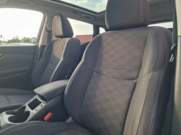 Nissan Qashqai II Crossover 1.2 DIG-T 115KM 2016 Nissan Qashqai Benzyna Ledy Navigacja Panorama, zdjęcie 16