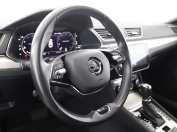 Skoda Superb III Kombi Facelifting 2.0 TDI SCR 200KM 2022 Skoda Superb Combi L&amp;K | Masaż | Canton | Hak | We, zdjęcie 9