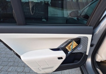 BMW Seria 7 G70 2023 BMW Seria 7 740i benzyna - 399 KM 3.0 Benzyna 326KM, zdjęcie 11