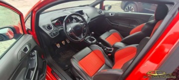Ford Fiesta VII Hatchback 3d ST 1.6 EcoBoost 182KM 2015 Ford Fiesta ST 1.6 200KM 1.6 Benzyna 183KM, zdjęcie 5