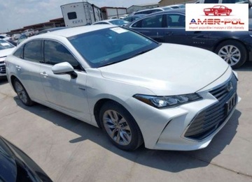 Toyota Avalon III 2021 Toyota Avalon 2021, 2.5L, XLE HYBRID, po gradobiciu 2.5 Hybryda 215KM