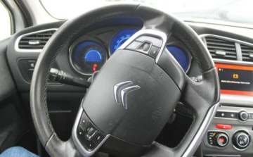 Citroen C4 II 2018 Citroen C4 1.6 Diesel 120KM, zdjęcie 13