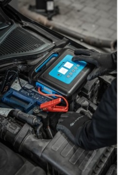 АВТОМОБИЛЬНЫЙ СТАРТЕР БУСТЕР 4в1 - ​​ЭЛЕКТРИЧЕСКИЙ НАСОС ФОНАРИКА POWERBANK