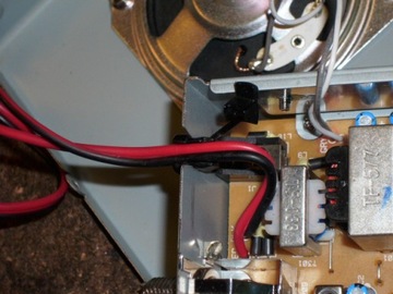 Przepust kabla odgiętka przelotka przejście przewo