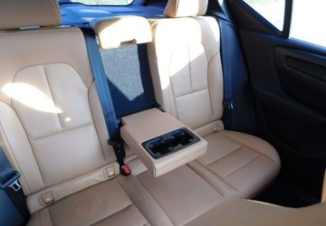 Volvo XC40 Crossover 1.5 T3 163KM 2019 Volvo XC 40 z Gwarancja Bezwypadkowy Bezowa Skora 1.5 Benzyna 163KM, zdjęcie 22