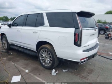 Cadillac Escalade III 2021 Cadillac Escalade Sport 2021 6.2l 6.2 Benzyna 420KM, zdjęcie 2