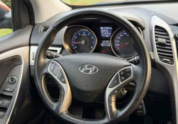 Hyundai i30 II Wagon Facelifting 1.6 MPI 120KM 2016 Hyundai i30 1,6 DOHC 120KM LIFT Bezwypadkowy SERWIS Super Stan 1.6 120KM, zdjęcie 17