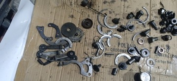 SUZUKI GS 500 CZĘŚĆI SILNIK MOCOWANIE UCHWYT ŚRUBA