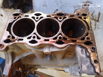 Blok Silnika Opel Corsa D 1.0 Z10XEP