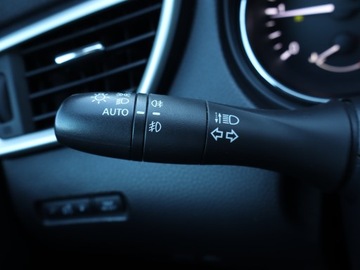 Nissan Qashqai II Crossover 1.6 dCi 130KM 2015 Nissan Qashqai 1.6 dCi, 4X4, Navi, Klima, zdjęcie 18