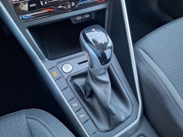 Volkswagen Taigo 1.0 TSI 110KM 2023 Volkswagen Taigo serwis ASO 1.0TSI 110KM bezwypadkowy pakiety AppConnect k, zdjęcie 33