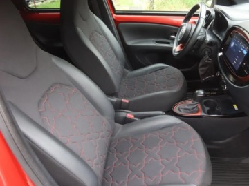 Toyota Aygo X 1.1 VVT-i 72KM 2022 Toyota Aygo X 1.0, Salon Polska, 1. Właściciel, zdjęcie 8