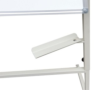 Магнитная доска - вращающаяся и подвижная, 90х120.