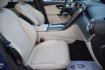 Mercedes GLC C254/X254 Coupe 2.0 200 204KM 2023 Mercedes-Benz GLC MERCEDES GLC200 4-MATIC 2.0 204KM LED Kamery-360 Panoram, zdjęcie 24