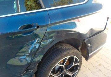 Volkswagen Passat B8 Variant Facelifting 2.0 TDI SCR 150KM 2022 Volkswagen Passat R-line Okazja 2.0 Diesel 150KM, zdjęcie 9