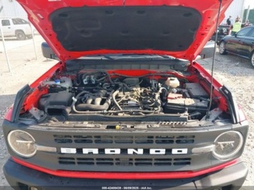 Ford 2024 Ford Bronco Black Diamond, 2024r., 4x4, 2.3L 2.3 Benzyna 275KM, zdjęcie 11