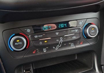 Ford Focus III Kombi Facelifting 1.0 EcoBoost 125KM 2016 Ford Focus SW swiezo sprowadzone, zarejestrowane Benzyna 125KM, zdjęcie 19