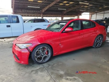Alfa Romeo Giulia II Sedan Facelifting 2.0 Turbo 280KM 2020 Alfa Romeo Giulia 2020 r.,2,0L TI 2.0 Benzyna 280KM