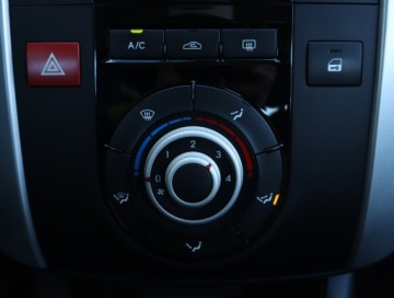 Kia Venga Mikrovan 1.6 DOHC CVVT 125KM 2013 Kia Venga 1.6 CVVT, Salon Polska, Automat, Klima, zdjęcie 15