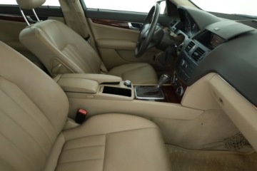 Mercedes Klasa C W204 Limuzyna 1.6 180 K BlueEFFICIENCY 156KM 2009 Mercedes C C 180 Kompressor, Salon Polska, zdjęcie 8