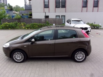 Fiat Punto Grande Punto Hatchback 5d 1.4 8v 77KM 2009 Fiat Punto Salon-Pl, zdjęcie 14