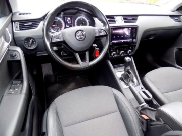Skoda Octavia III Kombi Facelifting 2.0 TDI 150KM 2019 SKODA OCTAVIA 2,0 TDI 150 KM BEZWYPADKOWY LED DSG, zdjęcie 18